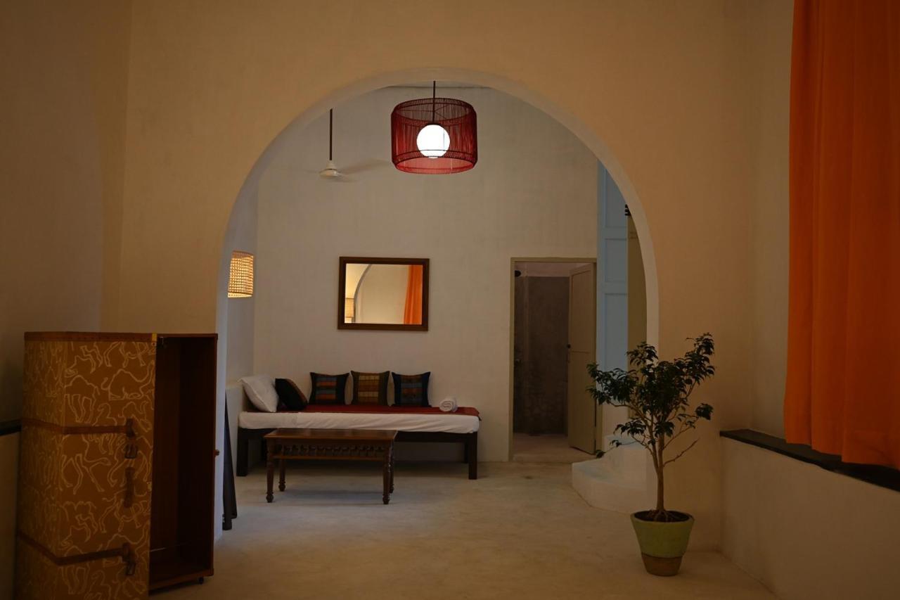 La Cedille - French Heritage House Pondicherry Eksteriør bilde